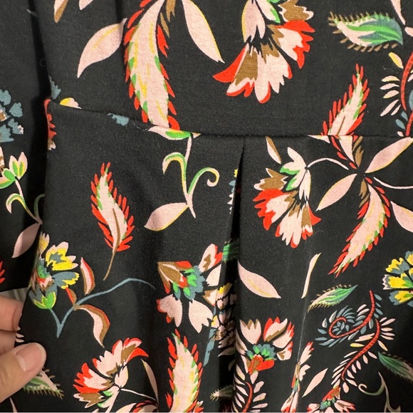 Boden dress, size 2, pullover with side zip, floral, a-line, office, date night - Picture 4 of 11